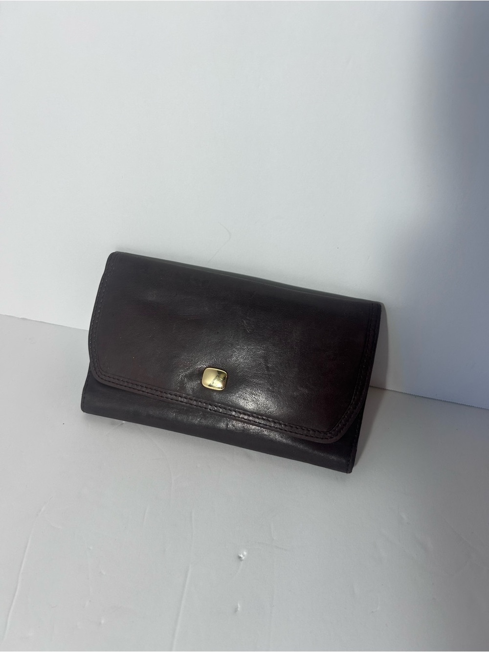 Elegant Dark Brown Leather Clutch with Gold-Tone Closure